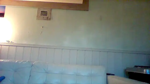Snapshot of SassyAmanda87 chatting on 10/03/25, 03:42 SassyAmanda87 online show from 10/03/25, 03:42