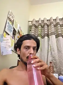 Snapshot of Talha266 chatting on 02/12/26, 08:04 Talha266 online show from 02/12/26, 08:04