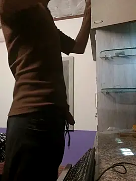 Snapshot of HotBoyOm chatting on 02/09/26, 05:33 HotBoyOm online show from 02/09/26, 05:33
