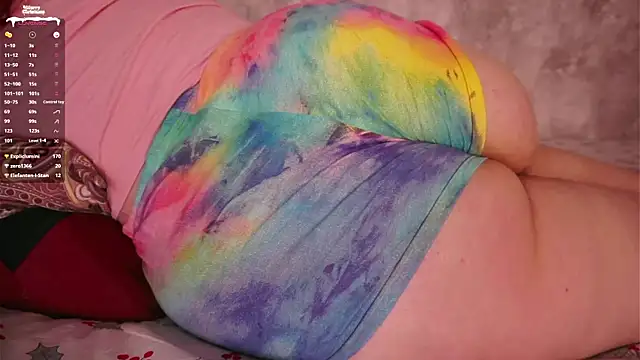 Evelively online show from 12/26/24, 04:25