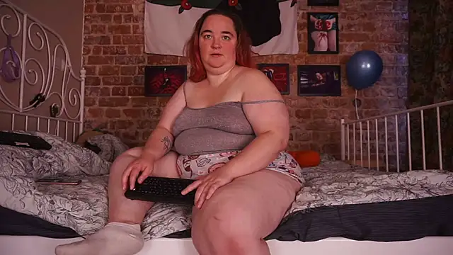 Evelively online show from 09/26/25, 04:49