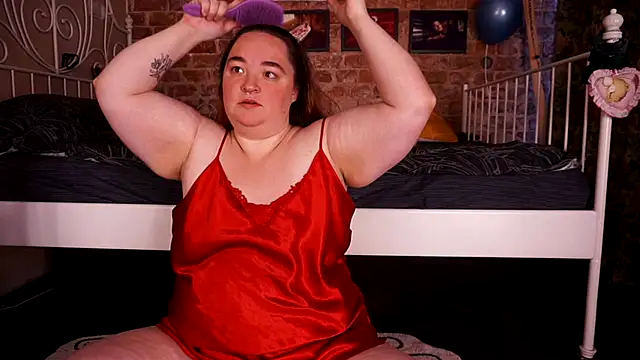 Evelively online show from 09/30/25, 05:23