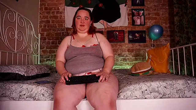 Evelively online show from 10/02/25, 03:46