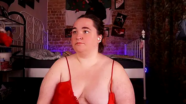 Evelively online show from 10/10/25, 05:34