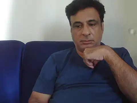 desipapaxxx online show from 11/18/25, 05:23