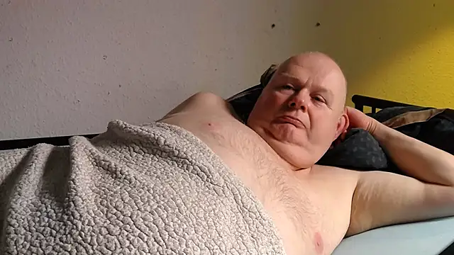 Vandrino online show from 12/31/24, 12:00