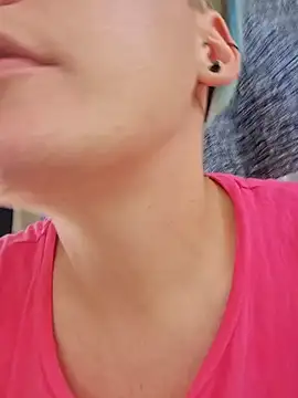 Snapshot of PinkTheHawk chatting on 12/14/24, 11:01 PinkTheHawk online show from 12/14/24, 11:01