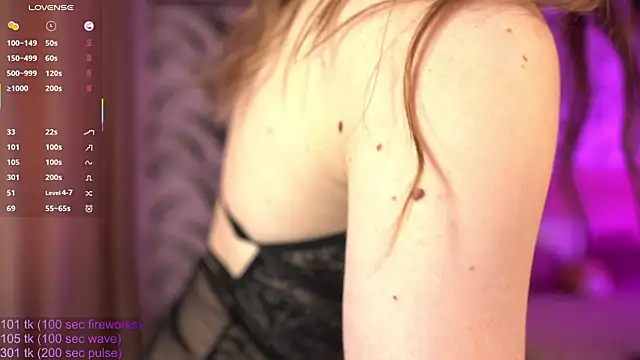 Snapshot of our_crazyworld chatting on 01/27/25, 10:16 our crazyworld online show from 01/27/25, 10:16