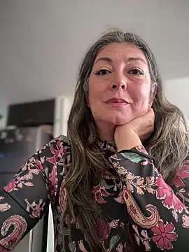 emma tour online show from 02/03/26, 05:40