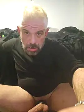 Snapshot of Bostophot73 chatting on 01/30/25, 11:55 Bostophot73 online show from 01/30/25, 11:55