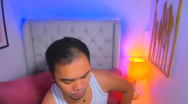 Snapshot of AsianZero chatting on 02/04/25, 05:23 AsianZero online show from 02/04/25, 05:23