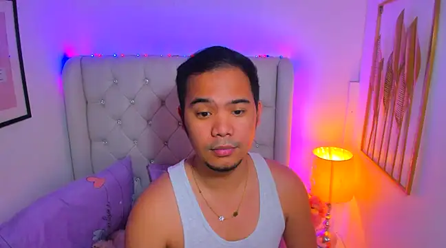 Snapshot of AsianZero chatting on 02/16/25, 07:49 AsianZero online show from 02/16/25, 07:49