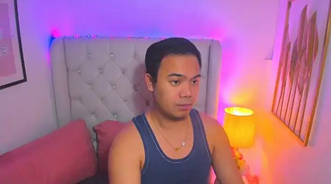 Snapshot of AsianZero chatting on 03/12/25, 06:00 AsianZero online show from 03/12/25, 06:00