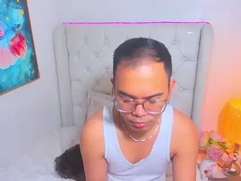 AsianZero online show from 04/30/26, 05:36
