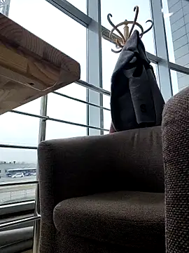 EvaXOAir online show from 10/28/25, 05:22