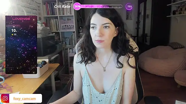 Snapshot of Foxy_c chatting on 04/12/26, 08:58 Foxy c online show from 04/12/26, 08:58