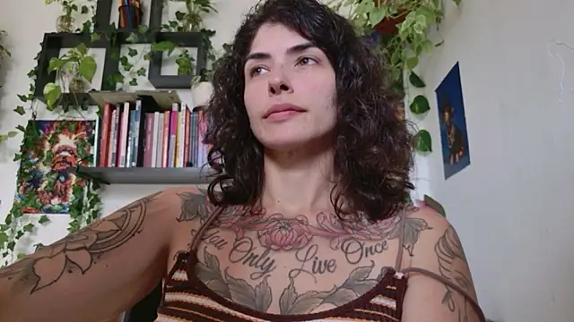 TaliMajesty online show from 06/11/26, 05:00