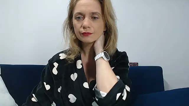 Snapshot of MysticCreature chatting on 02/12/26, 04:18 MysticCreature online show from 02/12/26, 04:18