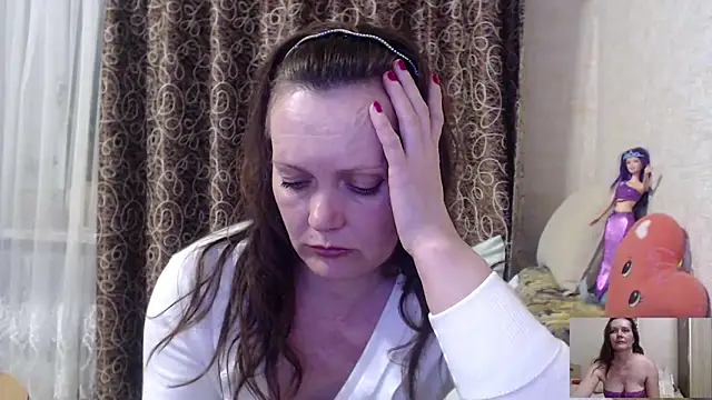 Snapshot of SheLion chatting on 03/15/26, 05:19 SheLion online show from 03/15/26, 05:19