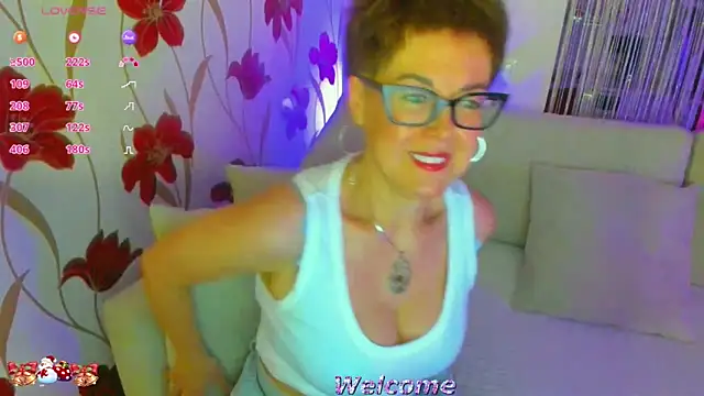 Snapshot of JennAlison chatting on 11/27/25, 11:56 JennAlison online show from 11/27/25, 11:56