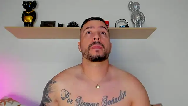 camilo restrepo21 online show from 09/24/25, 11:08