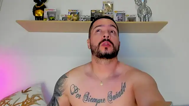 camilo restrepo21 online show from 11/08/25, 01:50