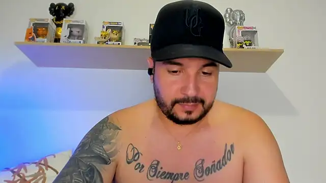 camilo restrepo21 online show from 05/13/26, 12:08