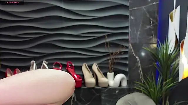 MistressDarsy online show from 02/20/25, 02:24