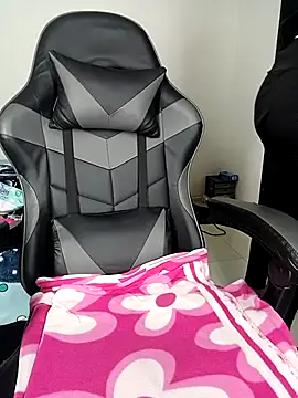 sandylau online show from 02/25/25, 12:13