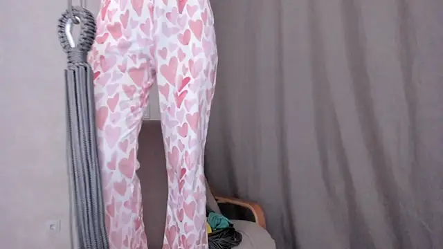 why again me online show from 02/13/25, 05:44