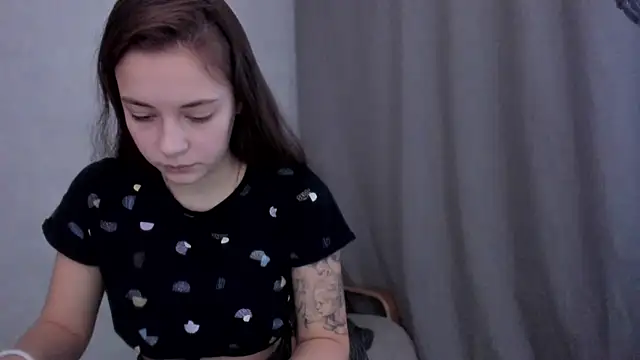 why again me online show from 02/14/25, 02:02