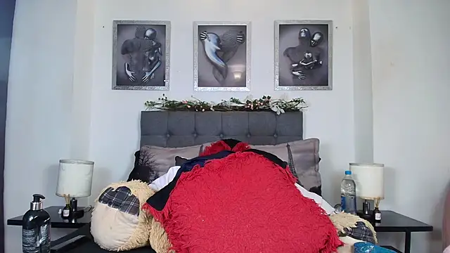 Snapshot of valerieharris chatting on 03/02/25, 11:42 valerieharris online show from 03/02/25, 11:42