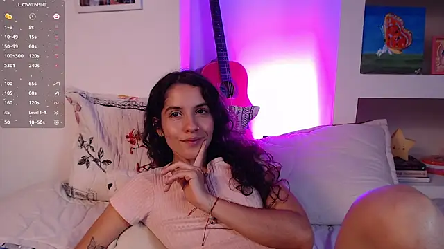 lailypink online show from 04/27/26, 04:43