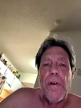 Snapshot of Smallpeniss69 chatting on 10/05/25, 07:28 Smallpeniss69 online show from 10/05/25, 07:28