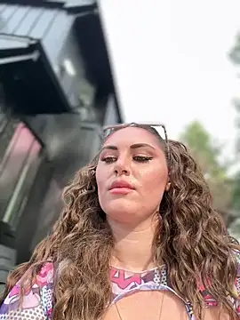 Snapshot of lovely_beast chatting on 02/24/26, 10:52 lovely beast online show from 02/24/26, 10:52