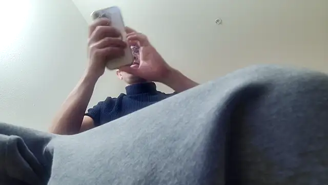 Snapshot of SebastianReiss chatting on 03/01/26, 04:58 SebastianReiss online show from 03/01/26, 04:58