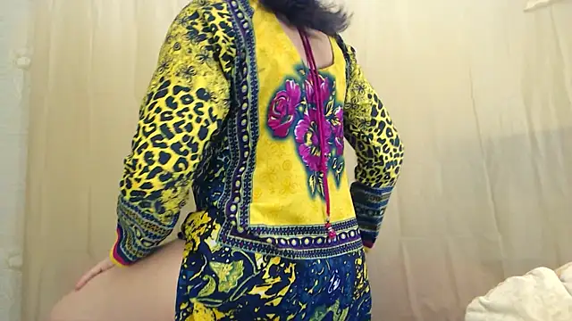 Snapshot of Fun4tipz chatting on 01/30/25, 02:04 Fun4tipz online show from 01/30/25, 02:04