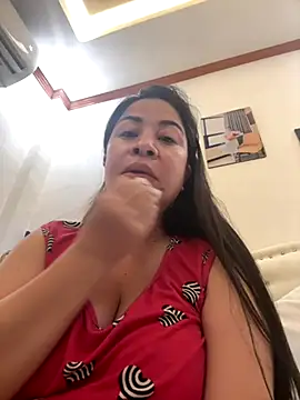 Snapshot of Tightwetholesxx chatting on 10/09/25, 03:21 Tightwetholesxx online show from 10/09/25, 03:21