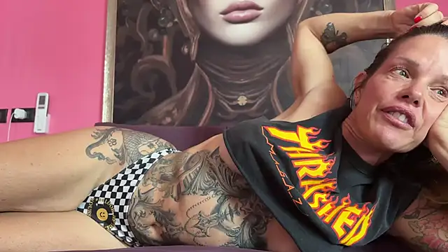 mommyselenafit  online show from 09/29/25, 01:22