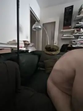 Snapshot of briochin chatting on 10/01/25, 02:12 briochin online show from 10/01/25, 02:12