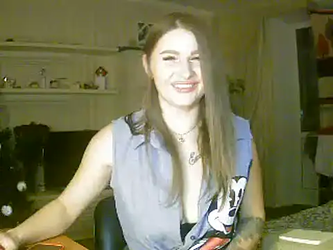 Snapshot of Valerivv chatting on 12/17/24, 10:11 Valerivv online show from 12/17/24, 10:11