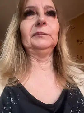 Irina2909xh online show from 12/23/25, 10:46