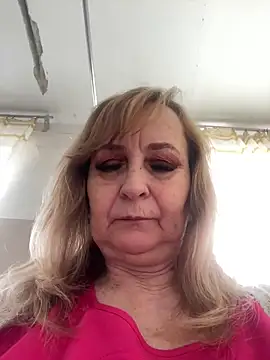 Irina2909xh online show from 04/28/26, 10:42