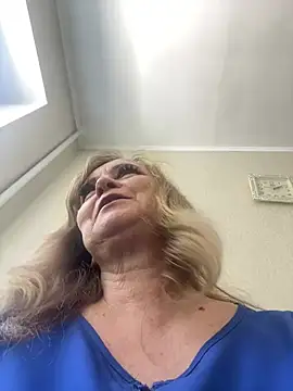 Irina2909xh online show from 06/23/26, 11:08