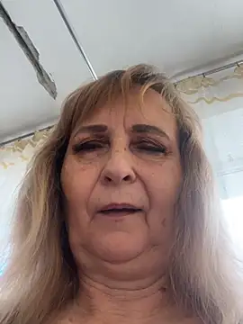 Irina2909xh online show from 07/28/26, 12:12