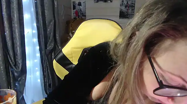 RubiLakros online show from 01/22/25, 10:15