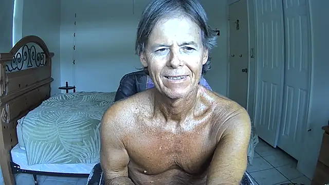 nakeedcowboi65 online show from 05/03/26, 08:37