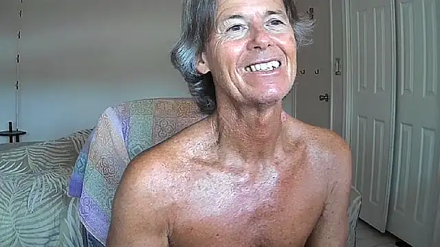 Snapshot of nakeedcowboi65 chatting on 06/14/26, 09:17 nakeedcowboi65 online show from 06/14/26, 09:17