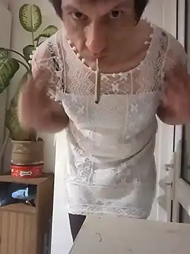 Snapshot of maciej chatting on 12/11/24, 05:53 maciej online show from 12/11/24, 05:53