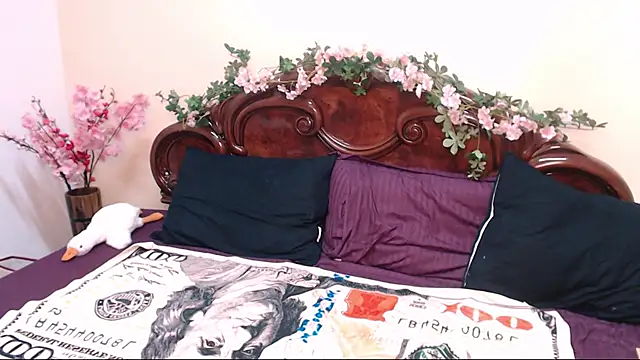 katydoll  online show from 03/12/25, 02:12